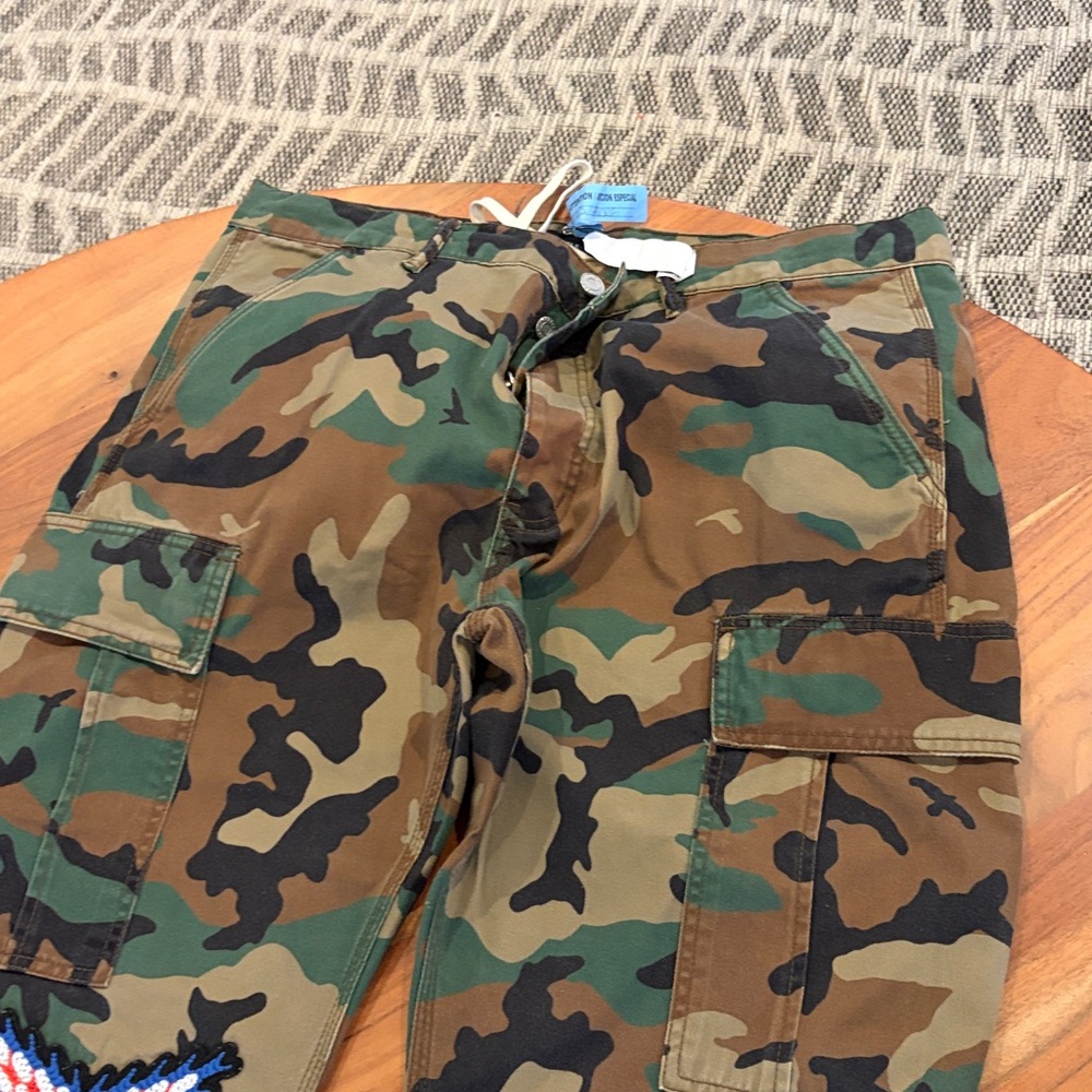 ❄️ Rare Used Dry cleaned Men’s Purple Brand cargo - Picture 4 of 12
